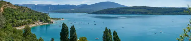 Photo of Panoramic view of the bay of Sainte Croix du Verdon Provence France and the surrounding mountains