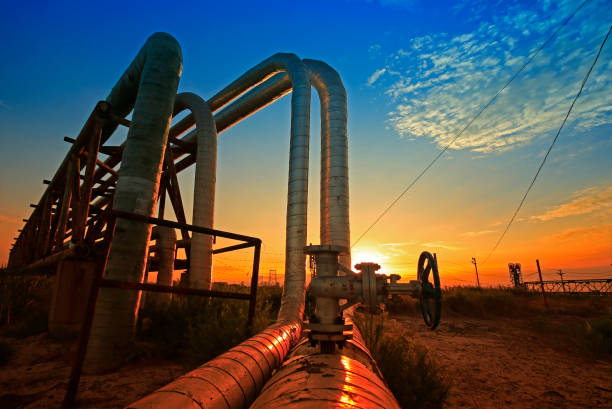 oil pipeline, the oil industry equipment - oil imagens e fotografias de stock