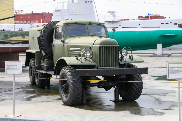 zil-157 - car individuality military 4x4 imagens e fotografias de stock