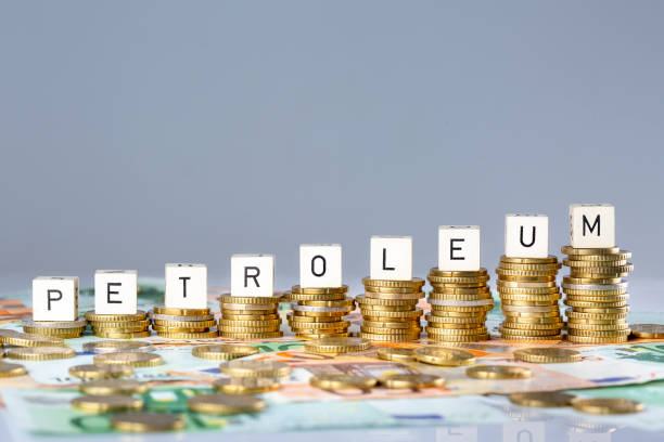 istock Concept of rising energy costs 1392937132