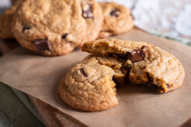 cioccolato blocco dei cookie - cookie foto e immagini stock