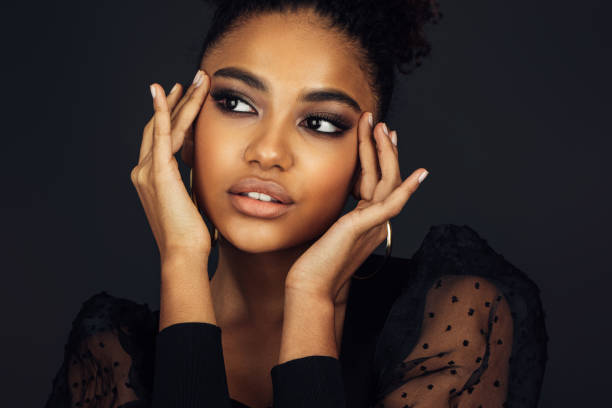 istock Beautiful afro woman with perfect make-up 1393020354