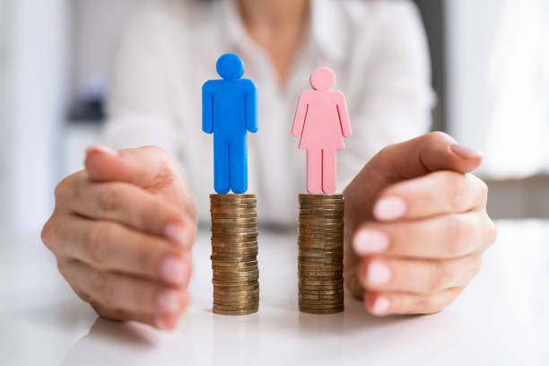 istock Equal Gender Salary. No Wage Gap 1393065826