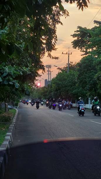 istock Sunset from busy street 1393095772