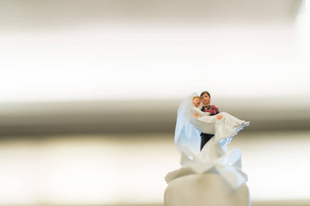 istock Beautiful wedding cake with blur background 1393131676