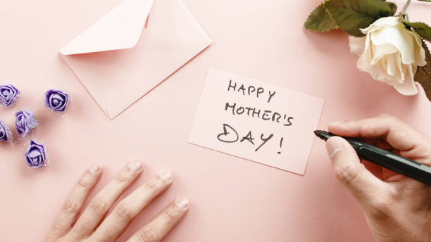 istock Happy Mother Day Letter 1393154929