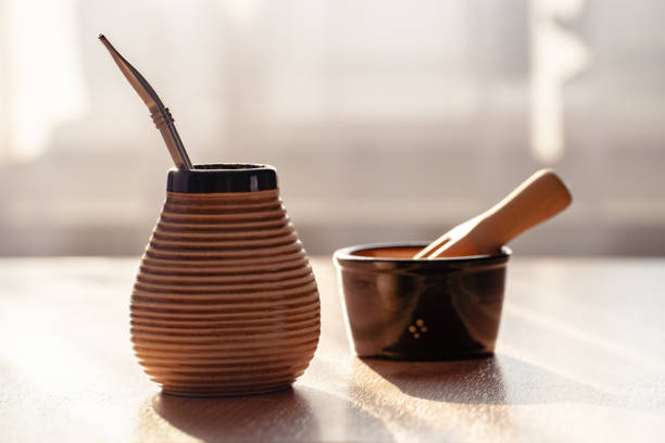 Yerba mate in matero.