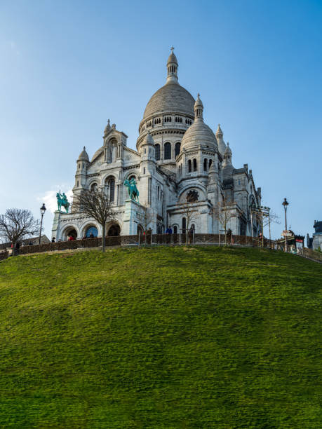 sacré-cur the basilica of the sacred heart of paris - sacré cur basilica imagens e fotografias de stock