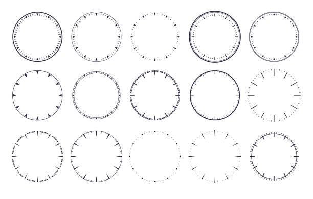 시계 다이얼. 화살표가 없는 빈 기계식 시계 화면과 시간 표시가 있는 숫자. 벡터 세트 - 벽 시계 stock illustrations