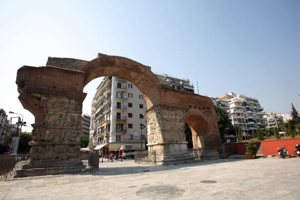 istock Galerius Archway (Kamara) in Thessaloniki 1393241044