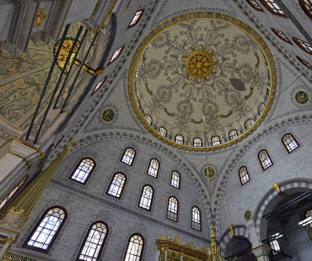 istock Nusretiye Mosque - İstanbul 1393306683