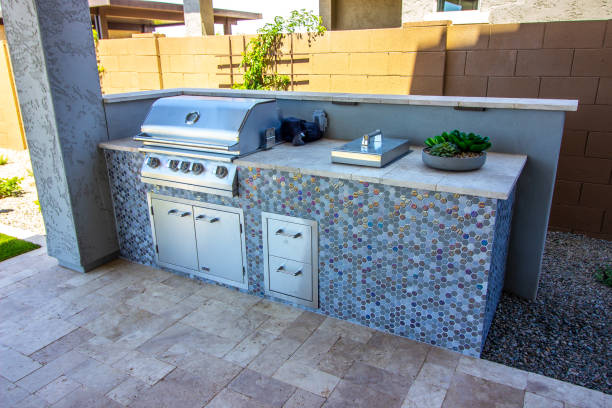 istock Back Yard Built-In BBQ Cooking Station 1393372084