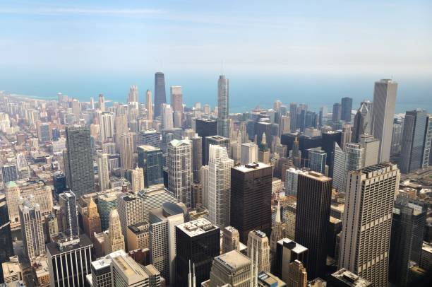 istock City view of Chicao 1393467530