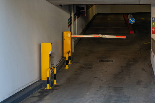 istock Entrance to a garage closed by a barrier. 1393567120