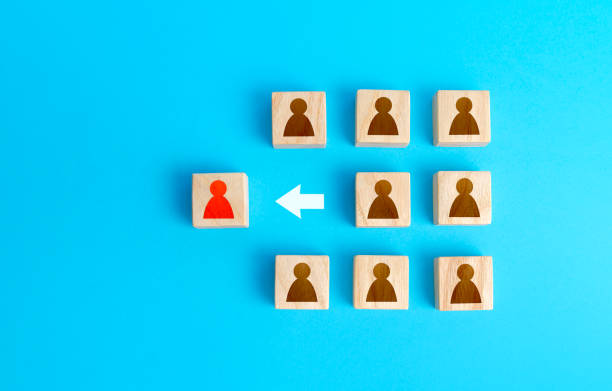 istock Member leaving the team. Conflict, relationship complexity, inappropriateness. Incompetent employee. Exit, leave. Psychological pressure. Search for replacement, reduction and optimization. 1393593251