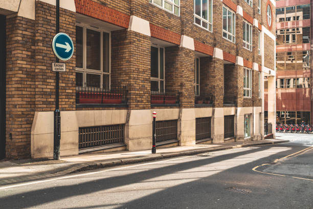 istock Classic architectural wall in London street 1393604296