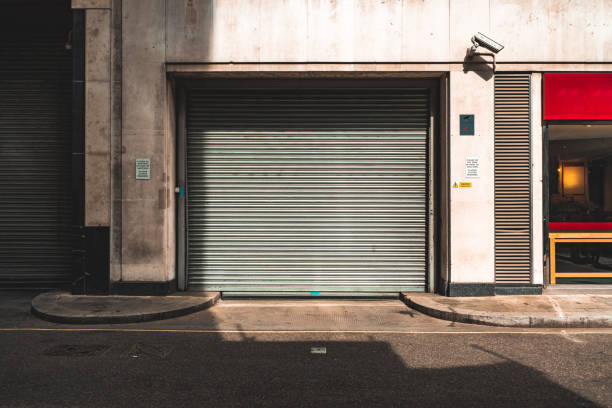 istock Garage door of warehouse 1393605167