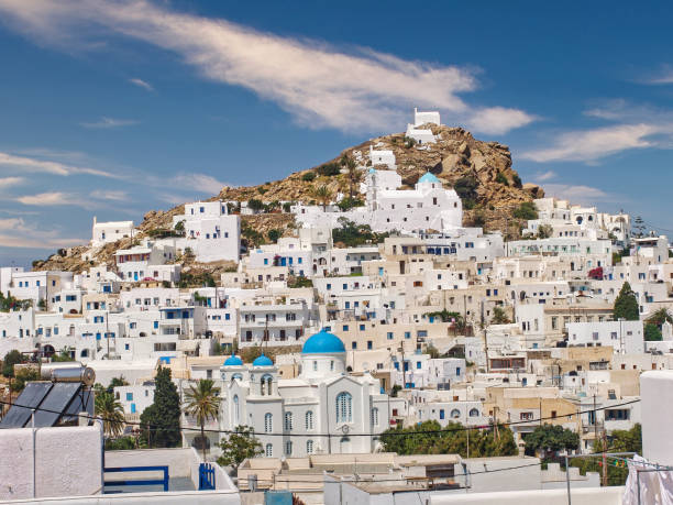 ギリシャのイオス島のチョーラ - samothraki ストックフォトと画像