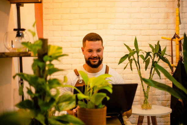 istock Small business. Plant trade. Registration data. 1393656135