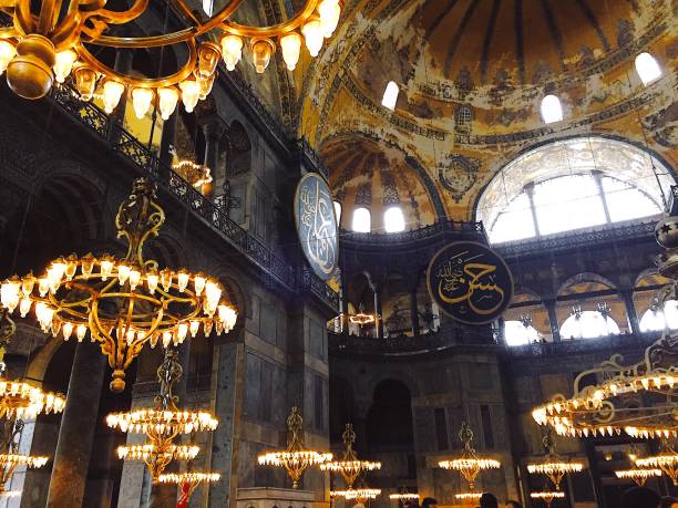 istock Hagia Sophia Istanbul - Interior 4 1393689203