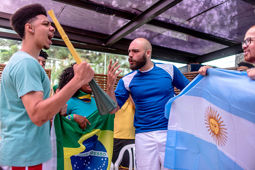 Rivalry between brazil and argentina fans