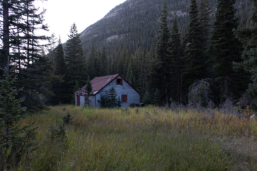 A worn down cabin in Pavilion BC, in 1998