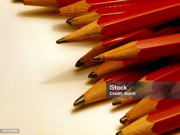 Rote Buntstifte1 Stockfoto und mehr Bilder von Bleistift - Bleistift, Farbbild, Fotografie