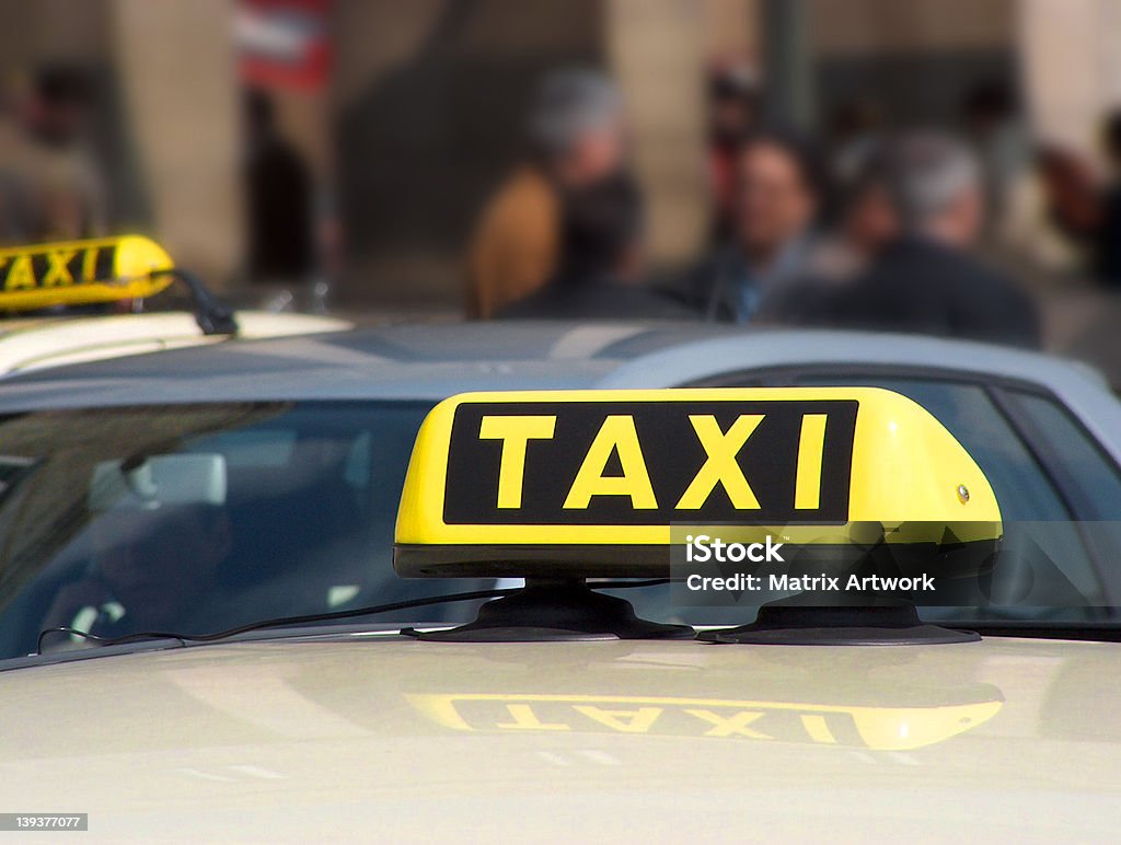 Estación de Taxi en Stuttgart - Foto de stock de Stuttgart libre de derechos