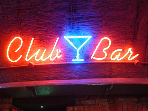 istock Noen Club Bar Sign 139377456