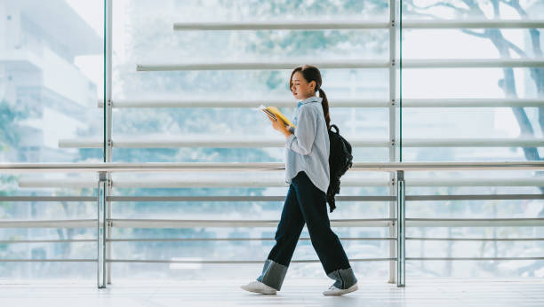 image of young asian college girl at school - campus life imagens e fotografias de stock