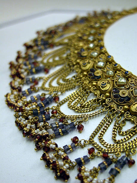 istock Indian Jewelry 04 139378032