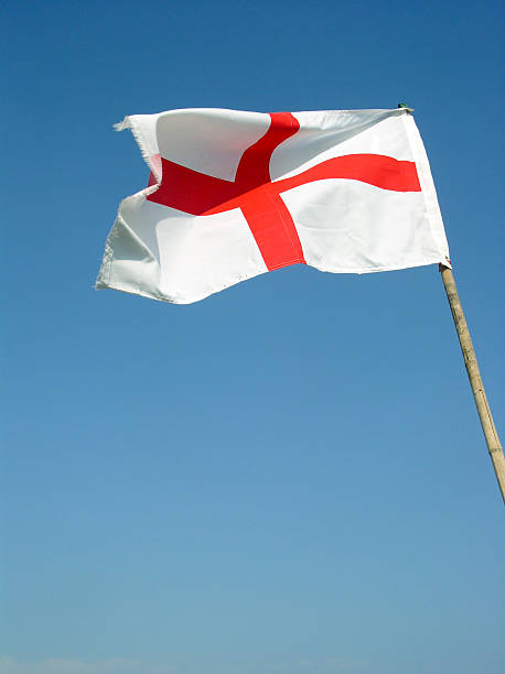 flaga st george - english flag st george flag flying zdjęcia i obrazy z banku zdjęć