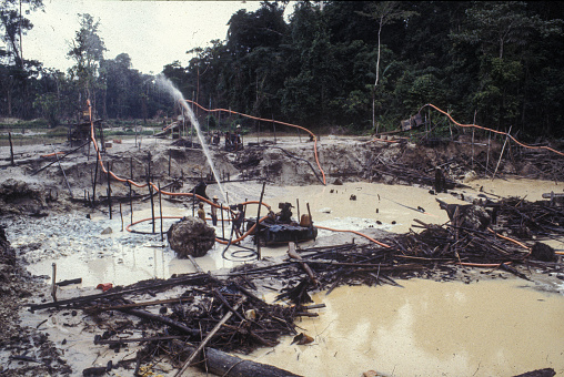 Illegal gold mining on Yanomami land, near Itaituba, Amazon, Pará State, Brazil. Gossip Prospect, River Horse Gossip, 2005.