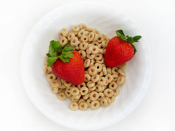 istock Food > Strawberries and O's 139378608