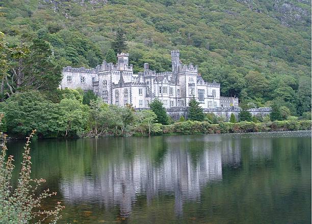 istock Kylemore Abbey, Ireland 139384682