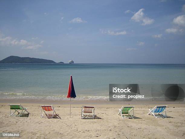 Photo libre de droit de Face Du Paradis banque d'images et plus d'images libres de droit de Bleu - Bleu, Chaise, Ciel sans nuage