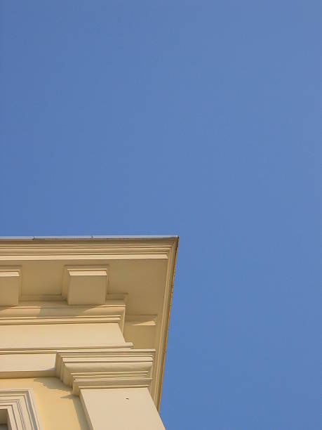 istock Roof corner against a blue sky 139386791