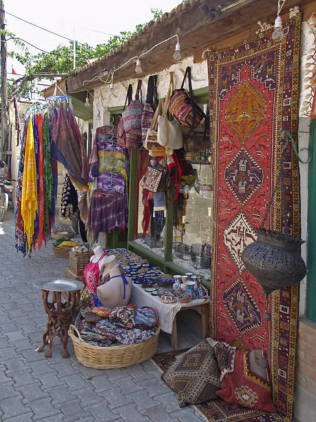 istock Turksih Souvenir Shop 139387892