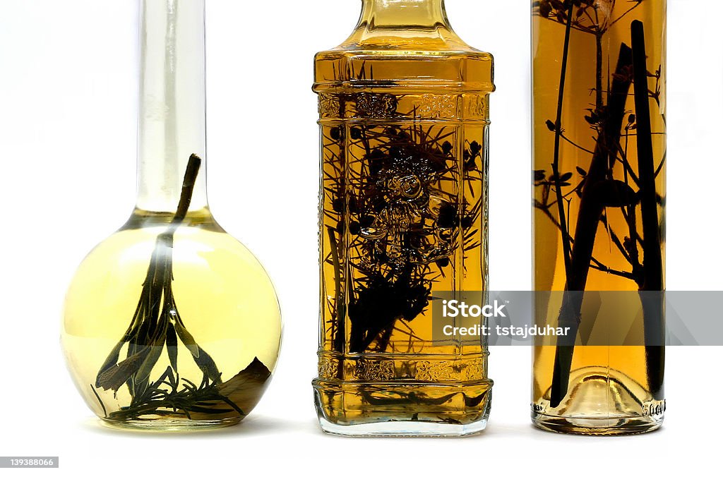 brandy alle erbe - Foto stock royalty-free di Affollato