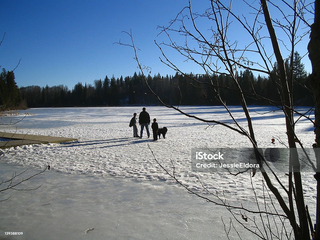 Familienurlaub im winter's end - Lizenzfrei Baum Stock-Foto