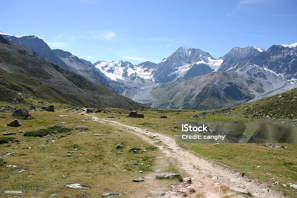 Andar On - Royalty-free Alpes Europeus Foto de stock