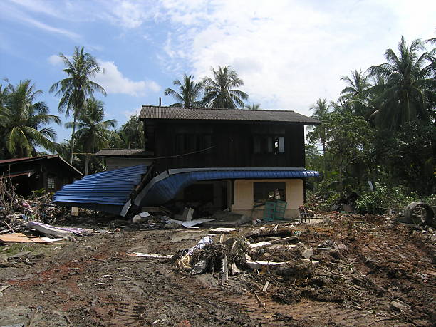Total destruction of a home after the natural disaster After a natural disaster, this photo shows what remains and the extent to which a house is destroyed 2004 indian ocean earthquake and tsunami stock pictures, royalty-free photos & images