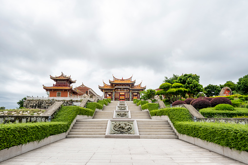 entrance to the chinese garden in the von Bethmann park in Frankfurt, Germany