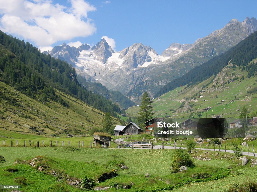 Долина Швейцария - Стоковые фото Без людей роялти-фри