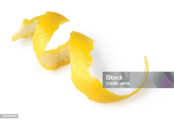 レモンツイスト - レモンのストックフォトや画像を多数ご用意 - レモン, 果物の皮, ねじれた