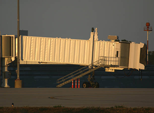 Jetway in aeroporto - foto stock