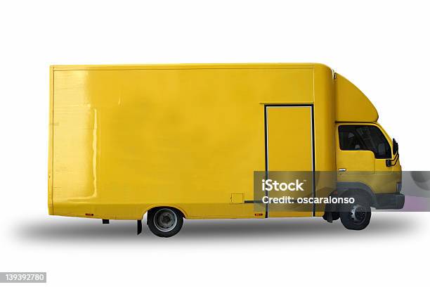 Camion Giallo W Clipping Linea - Fotografie stock e altre immagini di Autocarro ribaltabile - Autocarro ribaltabile, Borsa, Camion articolato