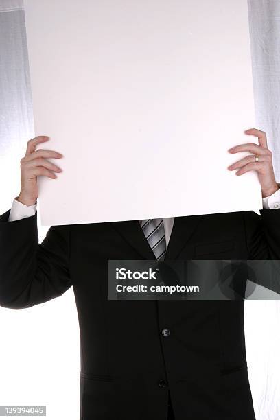Anonimowe Wykres - zdjęcia stockowe i więcej obrazów Biznes - Biznes, Fotografika, Garnitur