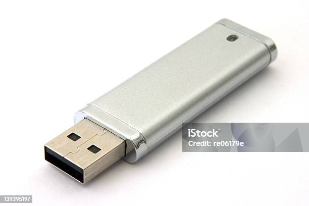 Chiavetta Usb - Fotografie stock e altre immagini di Sfondo bianco - Sfondo bianco, Bianco, Cavo USB