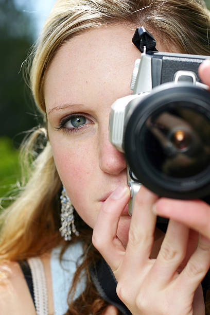 istock female photographer 139396355